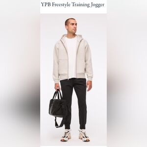 Ambercrombie And Fitch Mens YPB Freestyle Training Jogger Sz M NWT